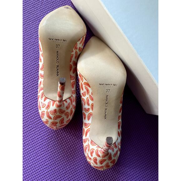 $745 Manolo Blahnik Pumps Size 37 EU 7 US NEW White Orange Linen Grapefruit - Picture 7 of 12